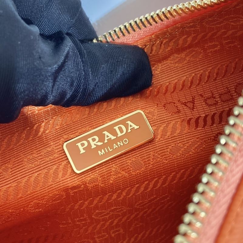 Pra*a hobo bags